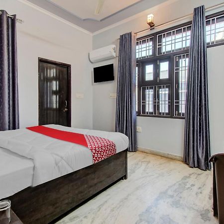 Oyo Flagship 81130 Vanya Guest House Jaipur Eksteriør bilde