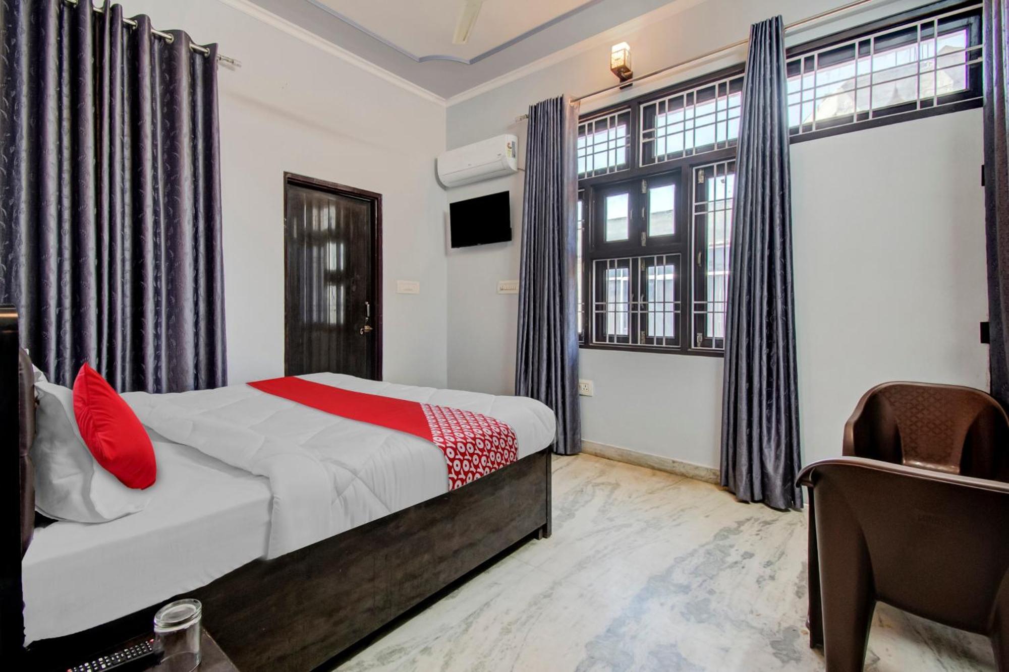Oyo Flagship 81130 Vanya Guest House Jaipur Eksteriør bilde