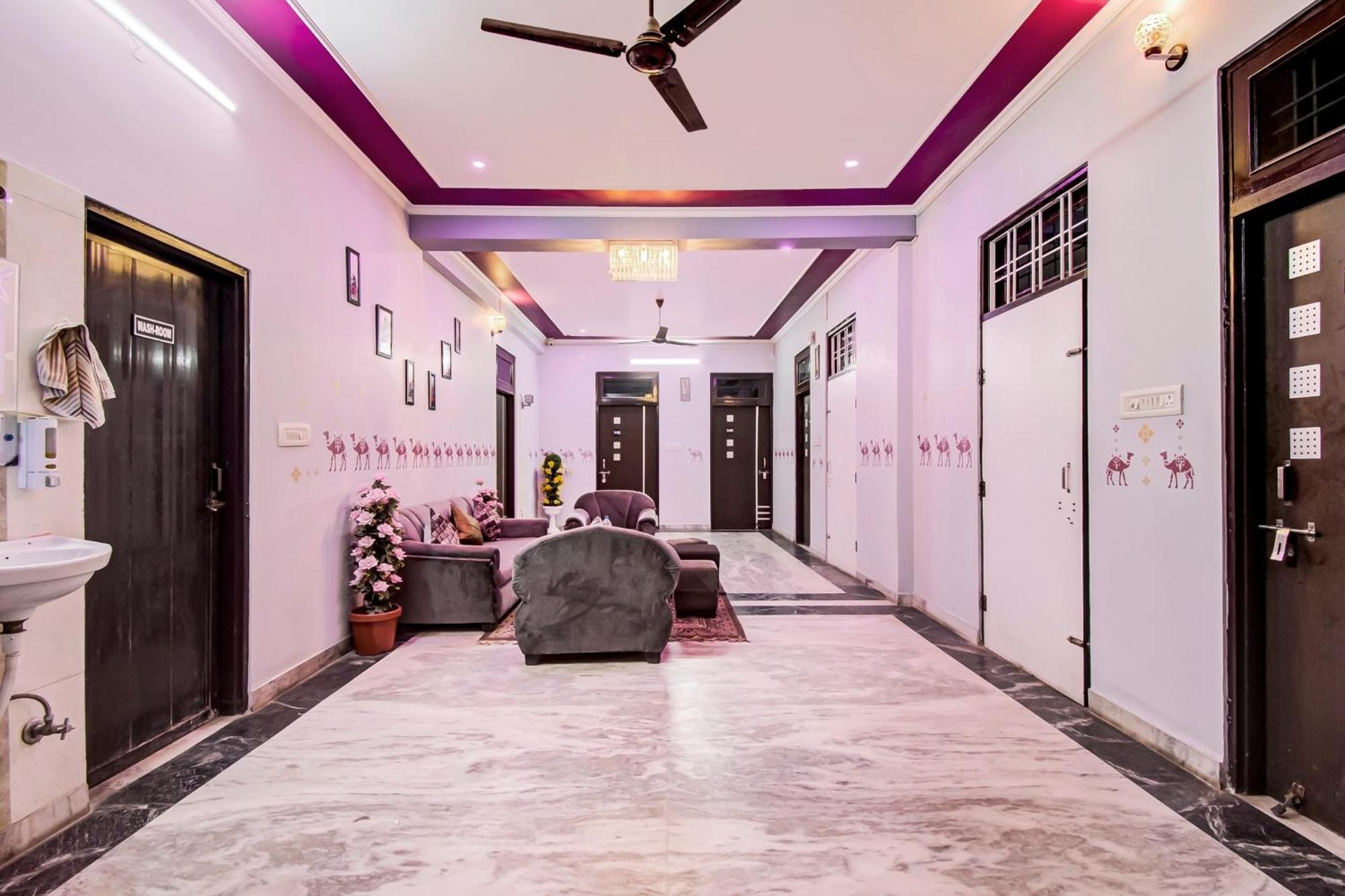 Oyo Flagship 81130 Vanya Guest House Jaipur Eksteriør bilde